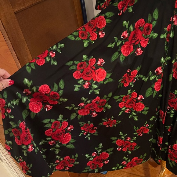 Hell BunnyFloral Black and Red Dress sweetheart neckline full skirt 2xl - Picture 4 of 4